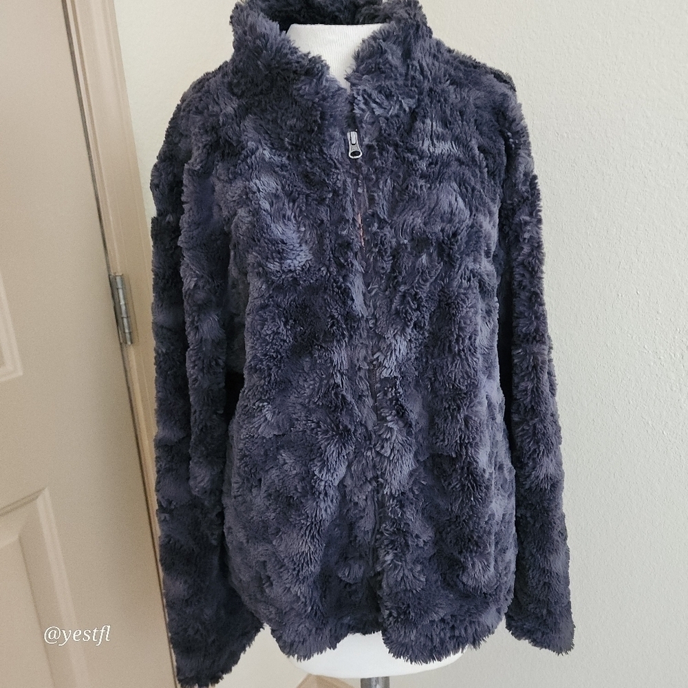 Dylan True Grit zip up faux fur jacket XL